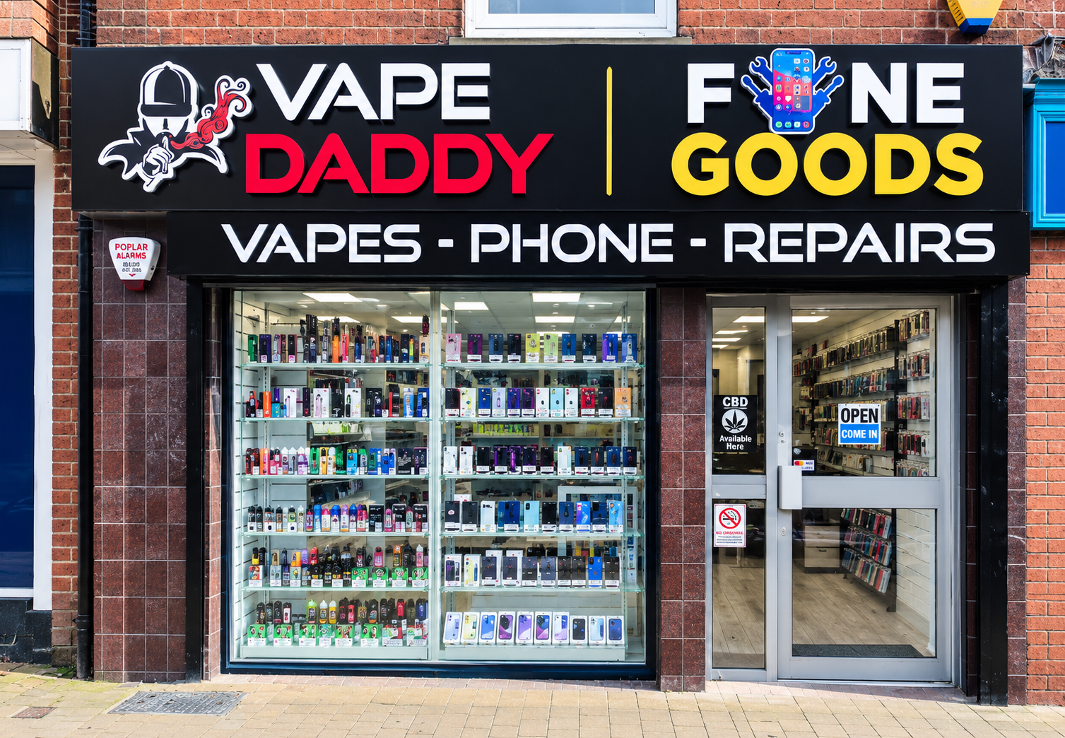 The Vape Daddy shopfront on High Street, Bromsgrove